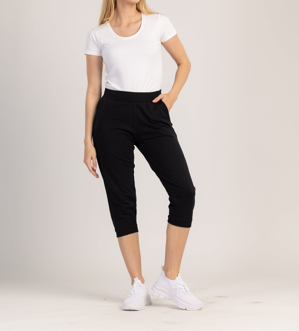AURELIA – Women’s 3/4 shorts in 100% cotton