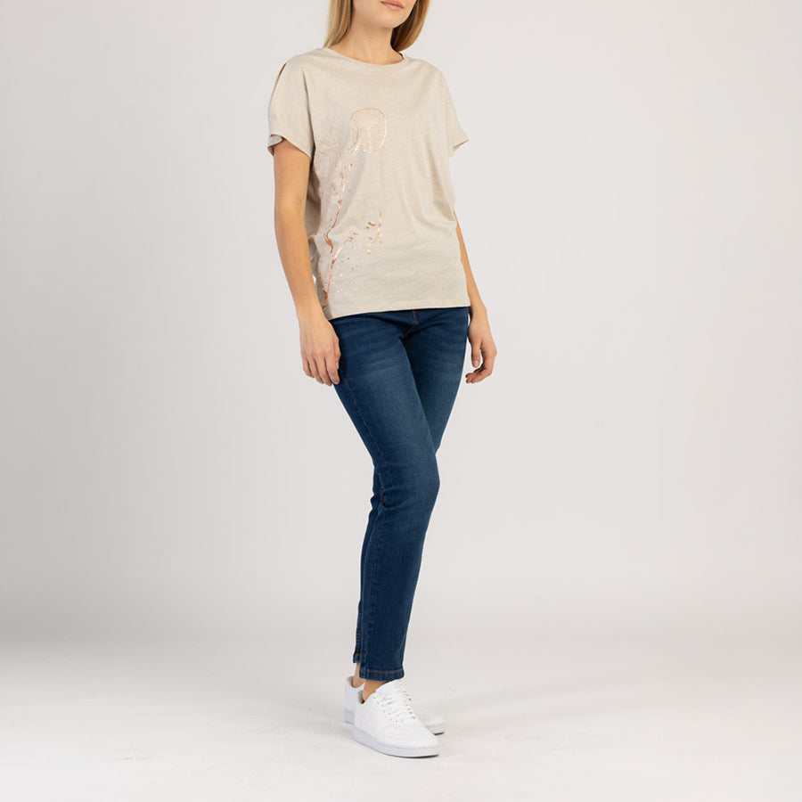 TEEZY – Women’s cotton T-shirt with print