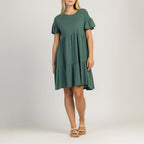 SOLERA – Women’s dress with pleated short sleeves